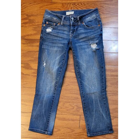 Aeropostale Ankle Jeans Women Size 00 Med Wash Low Rise Distressed Ripped - Picture 1 of 14